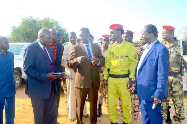 VISITE DU MINISTRE DES FINANCES ET DU BUDGET A LA DOUANE DE TOUKRA