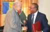 SIGNATURE  DES CONVENTIONS  ENTRE LE MINISTRE DES FINANCES ET DU BUDGET ET L&#039;AGENCE FRANCAISE DE DEVELOPPEMENT