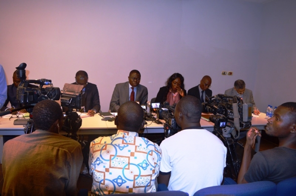 CONFÉRENCE DE PRESSE DES MEMBRES DU GOUVERNEMENT AVEC LA PRESSE NATIONALE ET INTERNATIONALE
